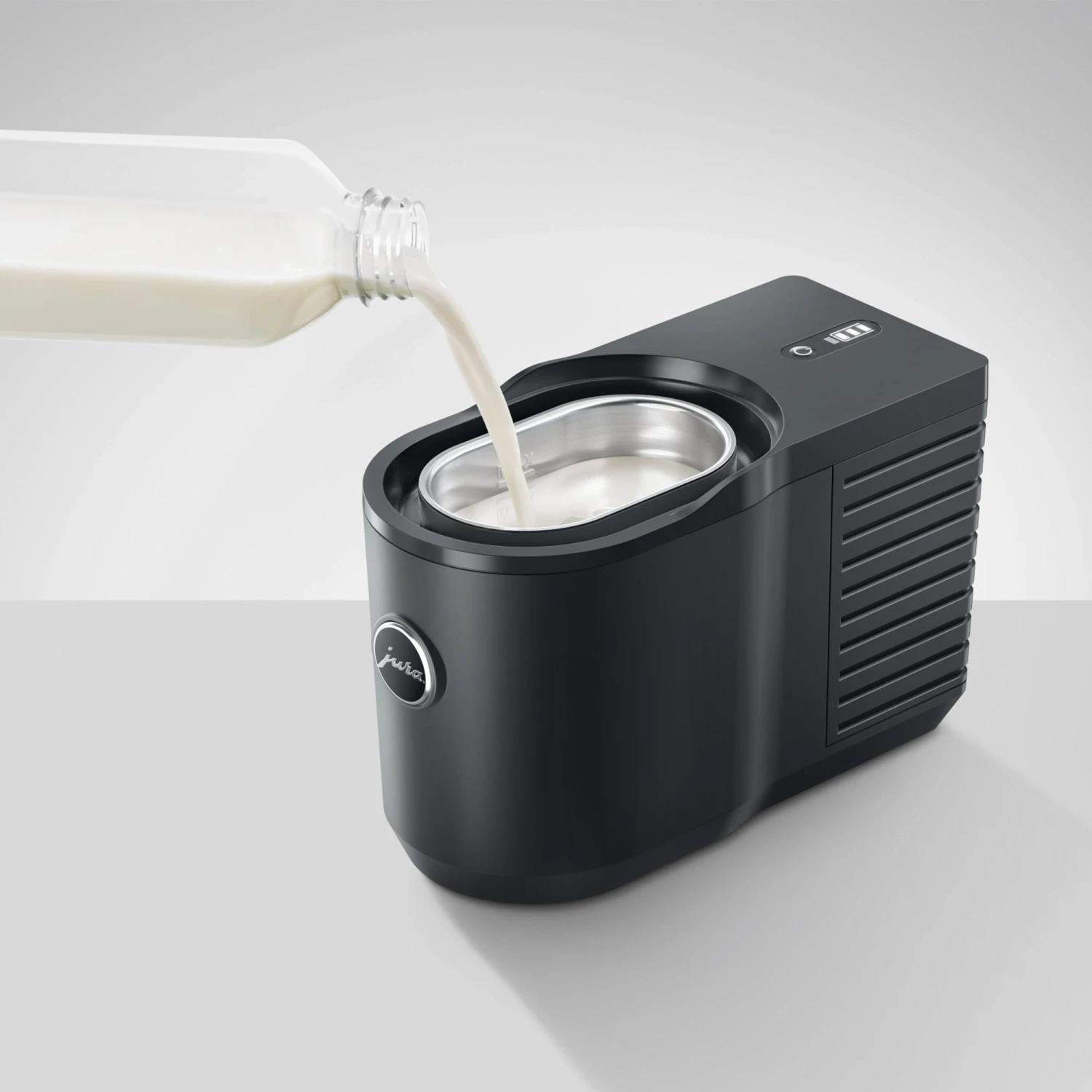 JURA Cool Control 0.6 L - Black 9 JURA Cool Control 0.6 L - Black - Image 7