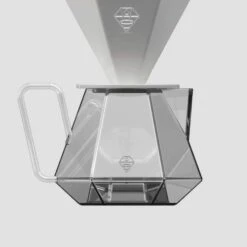Brewista Gem Series Glass Server 11 Brewista Gem Series Glass Server -Coffee Supplies Store BrewistaGemGlassServersodeviewwithdripper 720x e36592f4 d14f 4db3 b97d ce4dd844a211