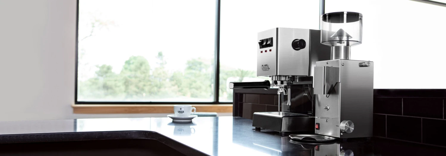 Gaggia Classic Evo Pro Semi-Automatic Espresso Machine With Tiger Maple 19 Gaggia Classic Evo Pro Semi-Automatic Espresso Machine With Tiger Maple - Image 17
