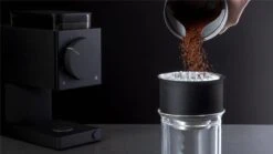 Fellow Ode Brew Grinder 12 Fellow Ode Brew Grinder -Coffee Supplies Store FellowOdeBrewGrinder Hero 5