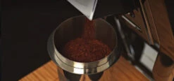 Eureka Oro Mignon Single Dose Grinder - White 27 Eureka Oro Mignon Single Dose Grinder - White -Coffee Supplies Store Grid ZeroRetention 5ce2028a 0c9f 486f 93c8 10f7ab2302fc