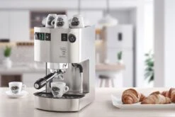 Refurbished Bezzera New Hobby Espresso Machine 41 Refurbished Bezzera New Hobby Espresso Machine -Coffee Supplies Store HOBBYacciaioambientata2 1ef6f527 1ea7 48fd bbd7 10d59ef801f8