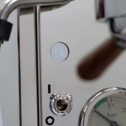 Rocket Espresso Giotto Cronometro V Espresso Machine - Walnut Accents 25 Rocket Espresso Giotto Cronometro V Espresso Machine - Walnut Accents -Coffee Supplies Store IMG 1262