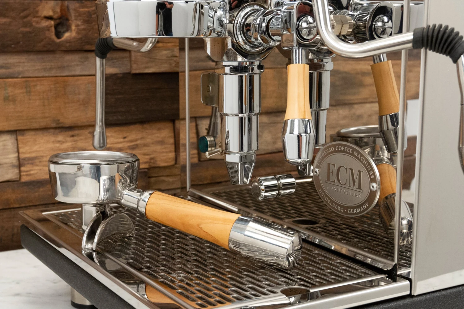 ECM Synchronika Espresso Machine With Flow Control - Olive Wood 8 ECM Synchronika Espresso Machine With Flow Control - Olive Wood - Image 6