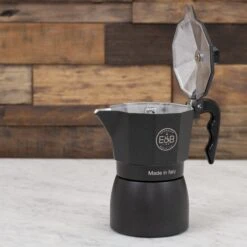 E&B Lab Classic Moka Pot - 3-Cup 18 E&B Lab Classic Moka Pot - 3-Cup -Coffee Supplies Store IMG 4017
