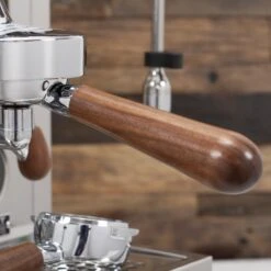Rocket Espresso R Cinquantotto Espresso Machine - Walnut Accents 17 Rocket Espresso R Cinquantotto Espresso Machine - Walnut Accents -Coffee Supplies Store IMG 4477