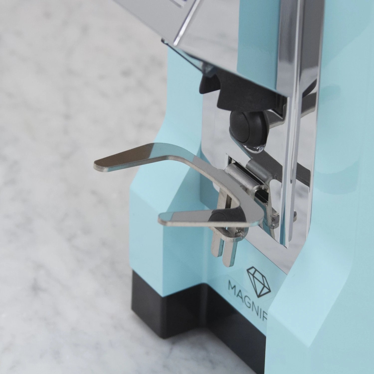 Eureka Mignon Magnifico Coffee Grinder In Tiffany Blue 9 Eureka Mignon Magnifico Coffee Grinder In Tiffany Blue - Image 7