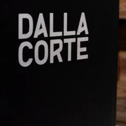 Dalla Corte Mina Espresso Machine (220v) - White 33 Dalla Corte Mina Espresso Machine (220v) - White -Coffee Supplies Store IMG 6725 089be720 23ea 4bf4 9268 4e9c6cf6b5bf