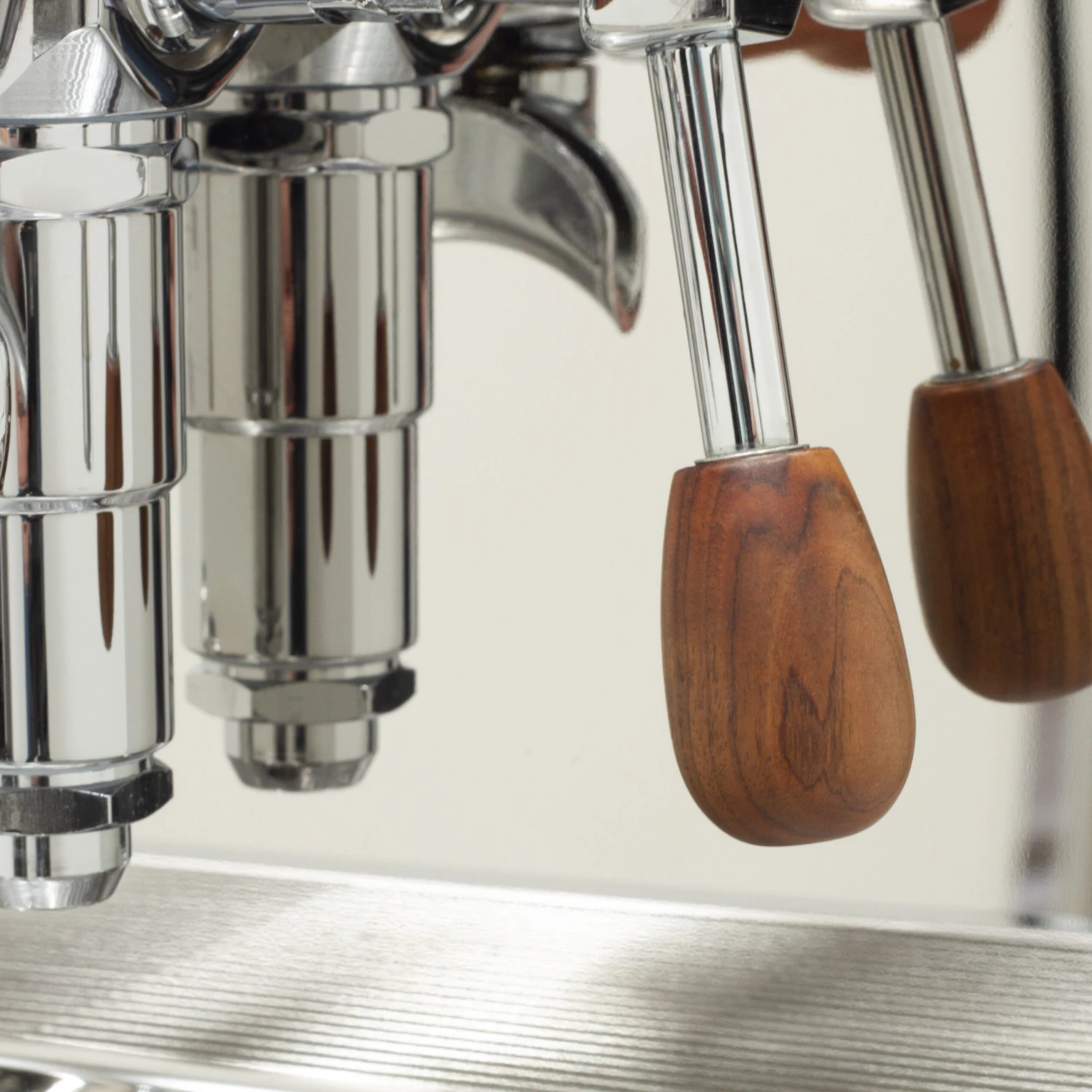 Bezzera Magica PID Espresso Machine With Flow Control - Rosewood 4 Bezzera Magica PID Espresso Machine With Flow Control - Rosewood - Image 2
