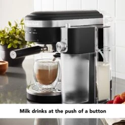 KitchenAid® Automatic Milk Frother Attachment - Matte Black 11 KitchenAid® Automatic Milk Frother Attachment - Matte Black -Coffee Supplies Store KitchenaidMilkFrotherLifestyle 171dc7e8 8670 413a a7aa 6ec7f337d1a9