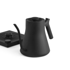 Fellow Stagg EKG Pro 0.9L Pour Over Kettle - Matte Black 12 Fellow Stagg EKG Pro 0.9L Pour Over Kettle - Matte Black -Coffee Supplies Store StaggEKGPro MatteBlack WithBase 1