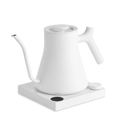 Fellow Stagg EKG Pro 0.9L Pour Over Kettle - Matte White 14 Fellow Stagg EKG Pro 0.9L Pour Over Kettle - Matte White -Coffee Supplies Store StaggEKGPro MatteWhite WithBase 1