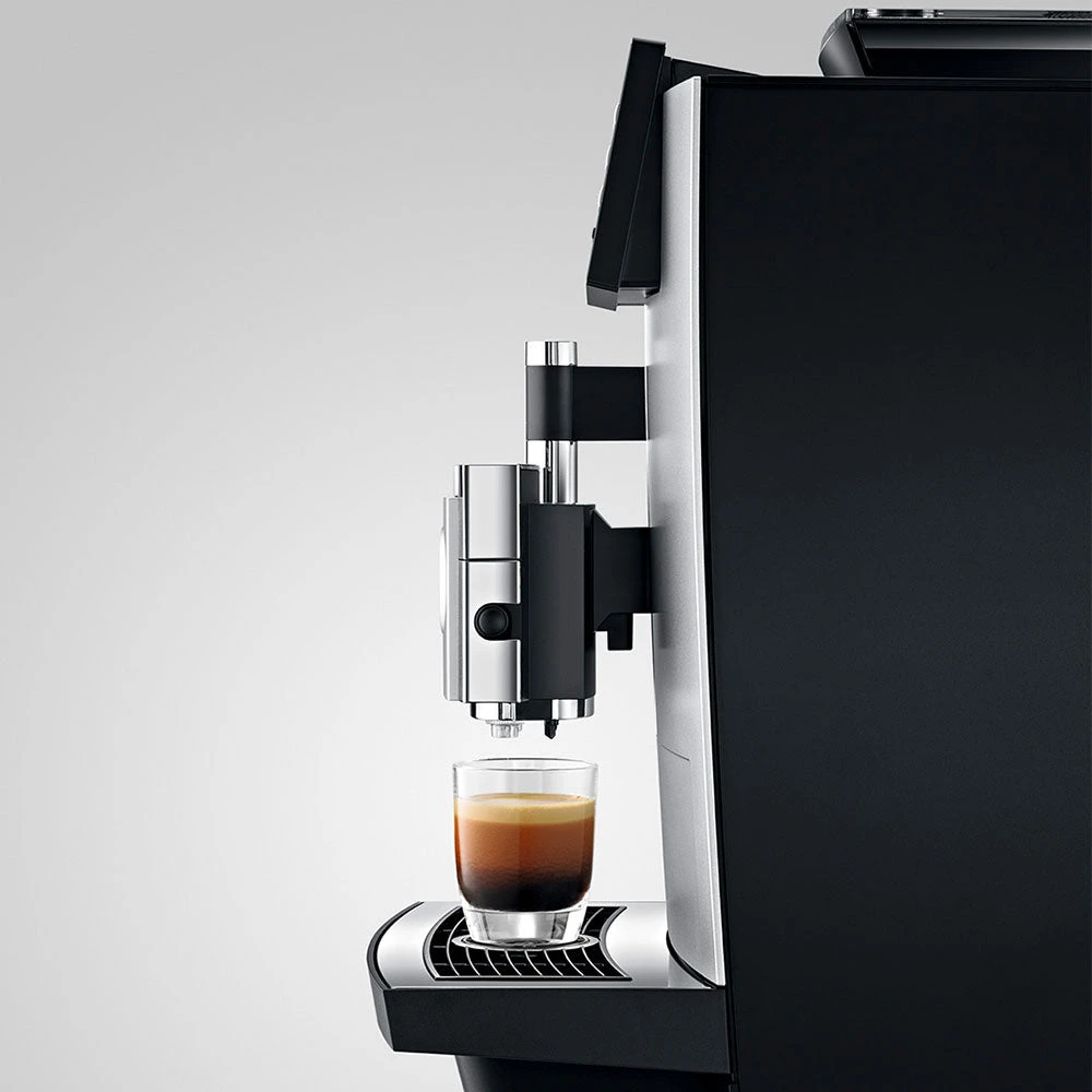 JURA X8 Platinum Espresso Machine 11 JURA X8 Platinum Espresso Machine - Image 9