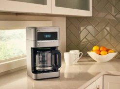 Braun KF7150BK BrewSense Coffee Maker In Black/Stainless 8 Braun KF7150BK BrewSense Coffee Maker In Black/Stainless -Coffee Supplies Store braun brewsense kf7170si lifestyle