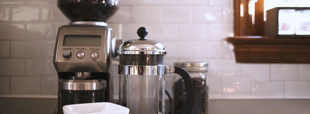 Bodum 8-cup Brazil French Press In Red 4 Bodum 8-cup Brazil French Press In Red - Image 2