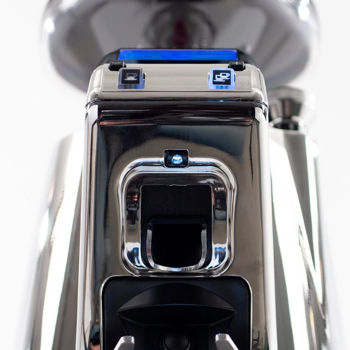 Eureka Zenith 65E High Speed Espresso Grinder In Chrome 7 Eureka Zenith 65E High Speed Espresso Grinder In Chrome - Image 5
